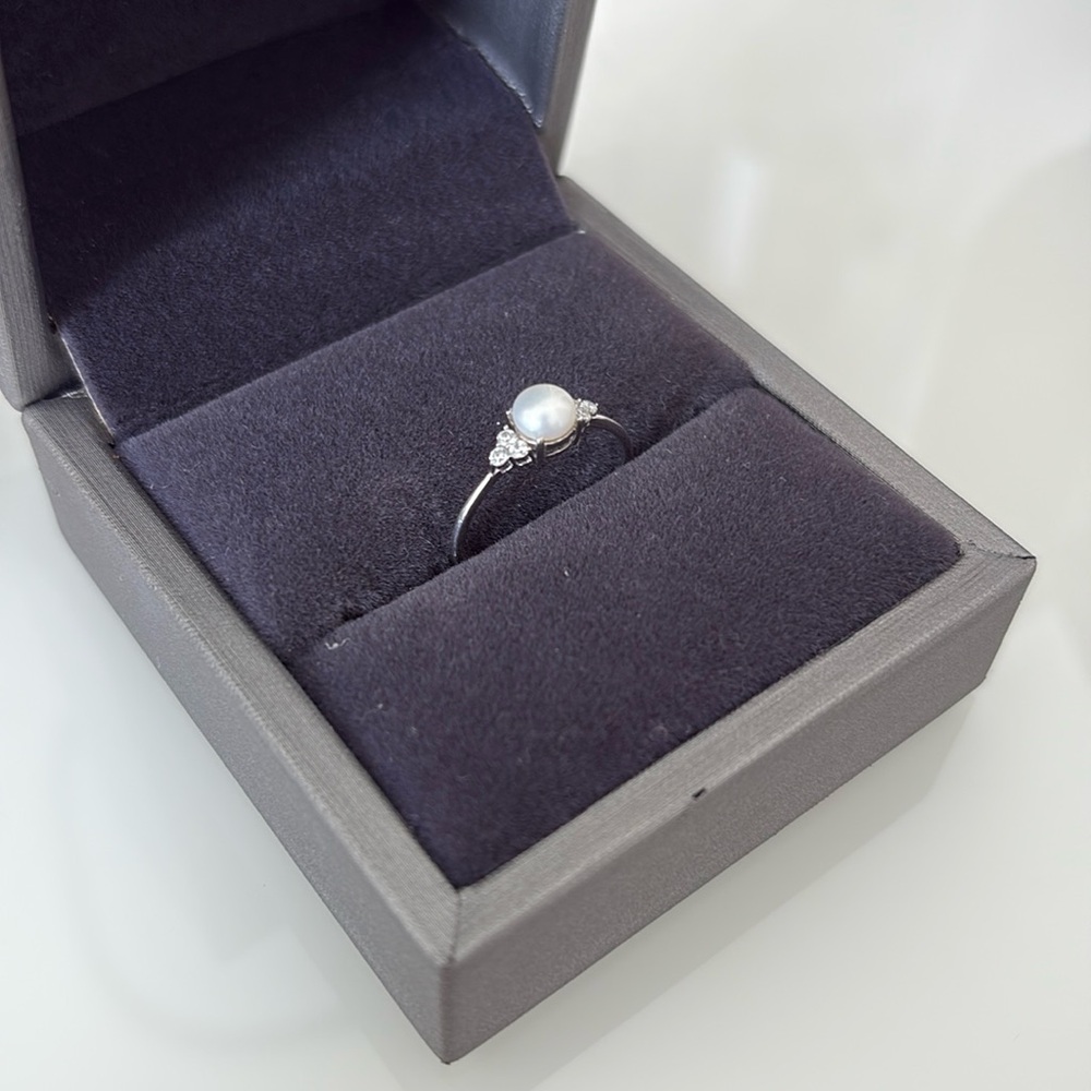 Pearl ring